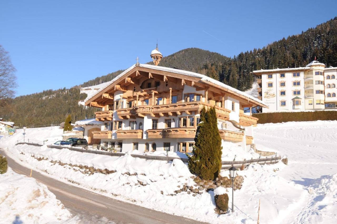 Hotel Landhaus Marchfeld 奥伯劳 外观 照片