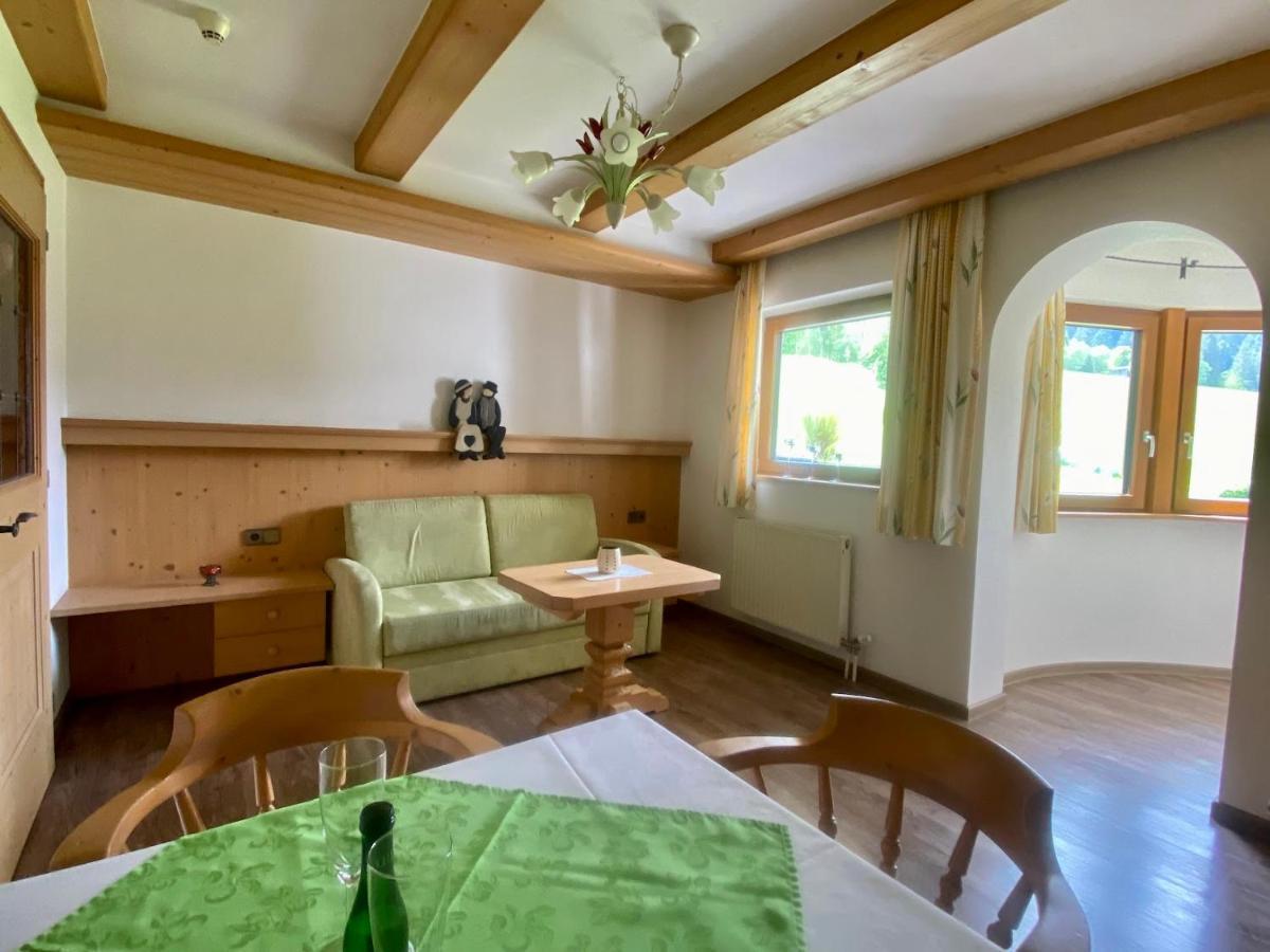 Hotel Landhaus Marchfeld 奥伯劳 外观 照片