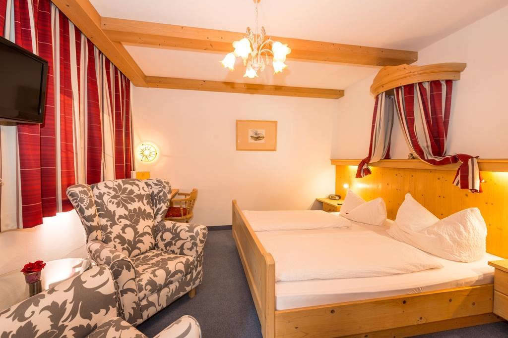 Hotel Landhaus Marchfeld 奥伯劳 外观 照片