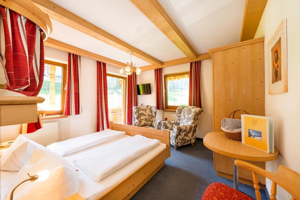 Hotel Landhaus Marchfeld 奥伯劳 外观 照片